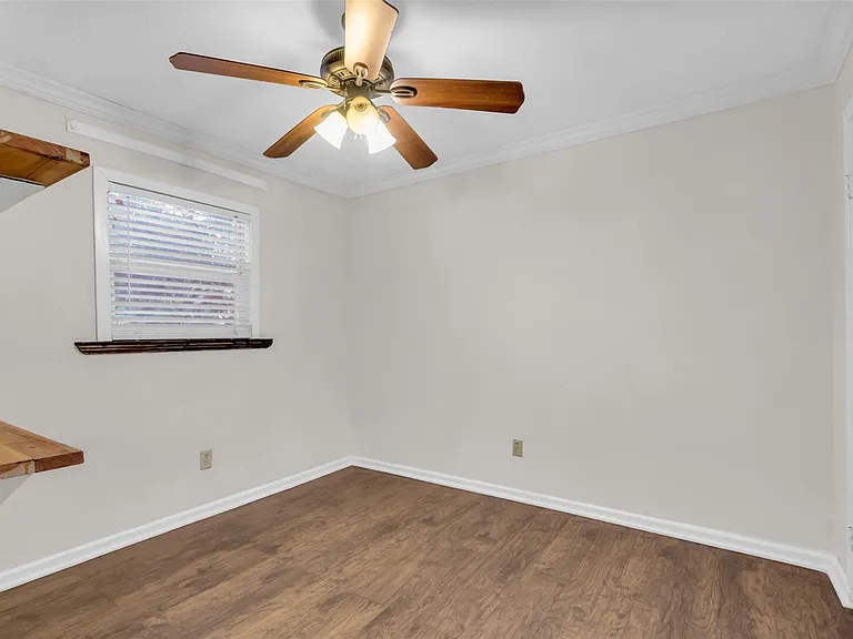 7414 Boisenberry Ln — Photo 10