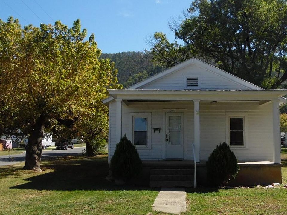 1st image of 1274 Oak Ave