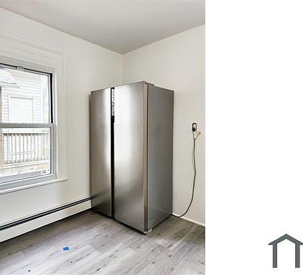 5th image of 202 Harral Ave #B