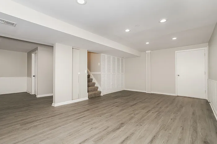 3667 Lakewood Dr — Photo 7