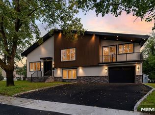 62 Asmus Road, Closter, NJ 07624