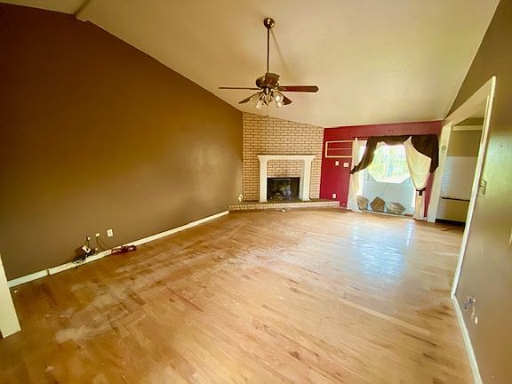 2nd image of 3700 Baker Dr