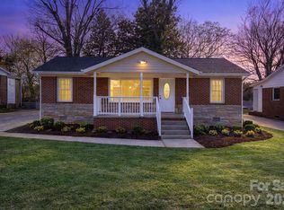 225 Brevard St, Statesville, NC 28677