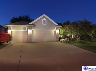 17202 I St, Omaha, NE 68135