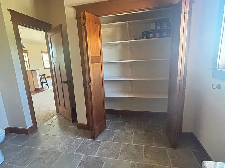 135 Emrie Ln — Photo 42