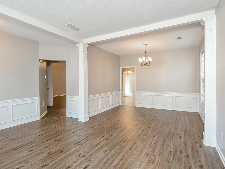 3740 Ridgefair Dr — Photo 7