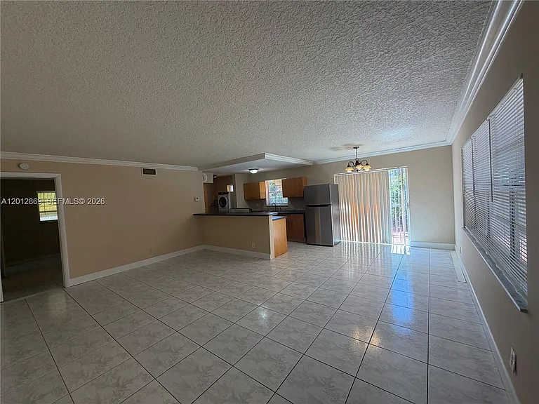 1702 McKinley St #4 — Photo 26