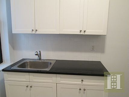 3rd image of 127 W 141st St APT 25