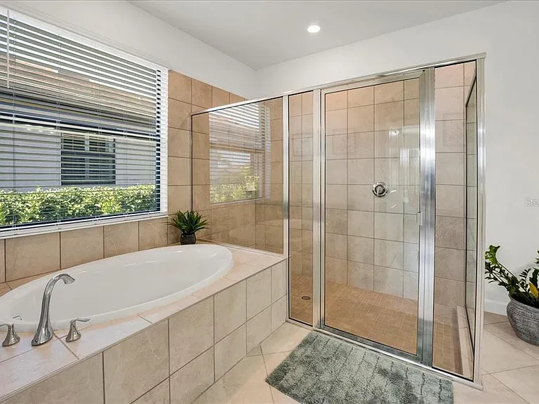 5161 Coral Reef Way — Photo 34