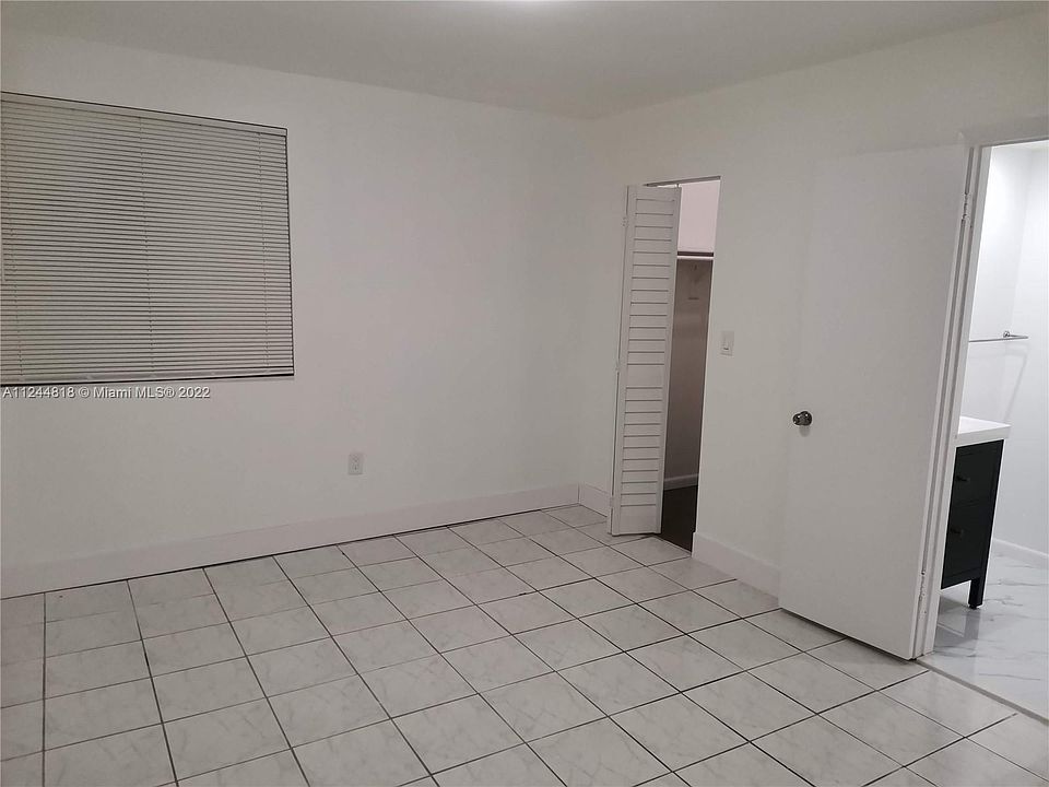 8990 SW 24th St Miami FL | Zillow