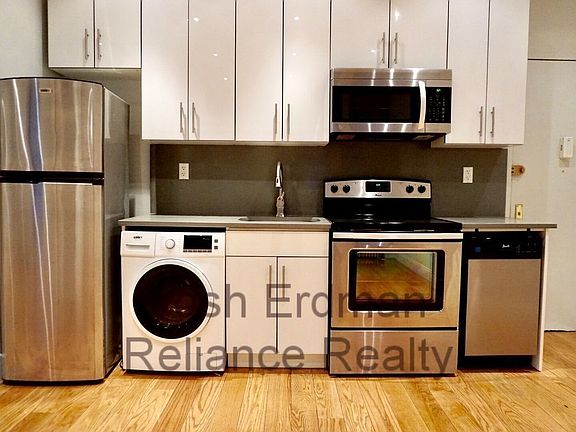 3rd image of 854 W 180th St APT 4A