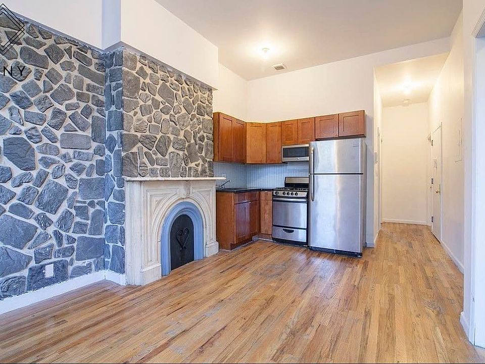1st image of 474 Lafayette Ave APT 2F