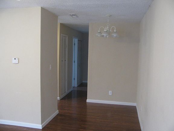 4th image of 1207 San Jacinto Ct #1207