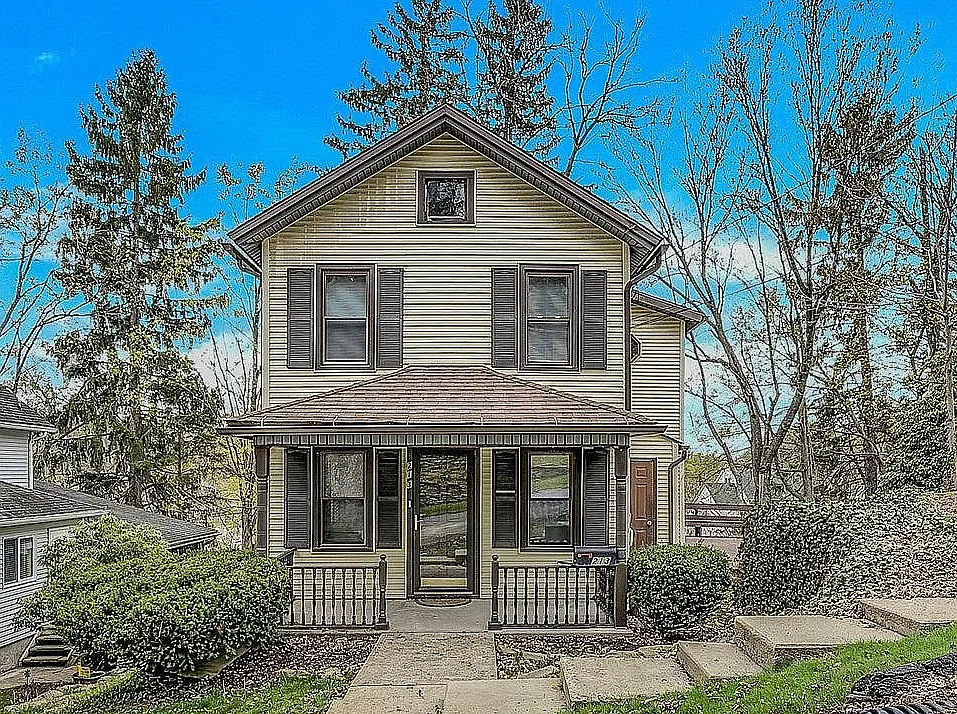 213 Colburn Ave