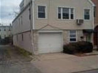 16 Thorne St, Jersey City, NJ 07307
