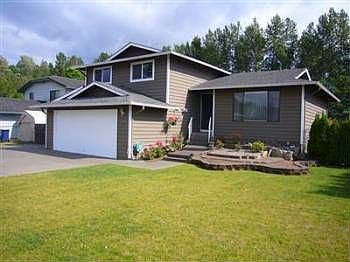 2nd image of 1602 Riverview Dr NE