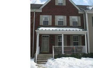 31 Woodbridge Dr, Doylestown, PA 18901