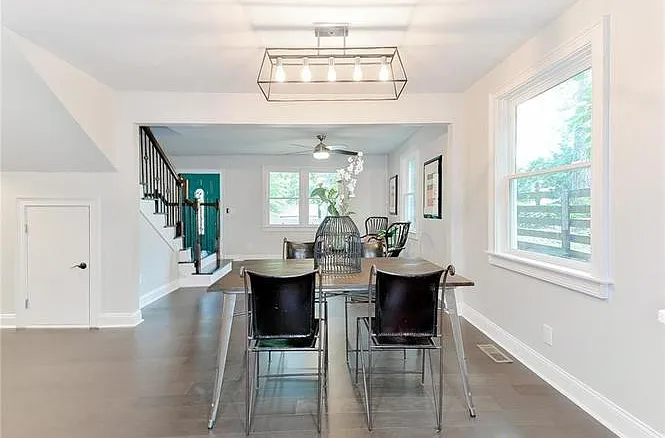 2860 Joyce Ave — Photo 4