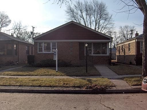 1st image of 5451 N Suffield Ct