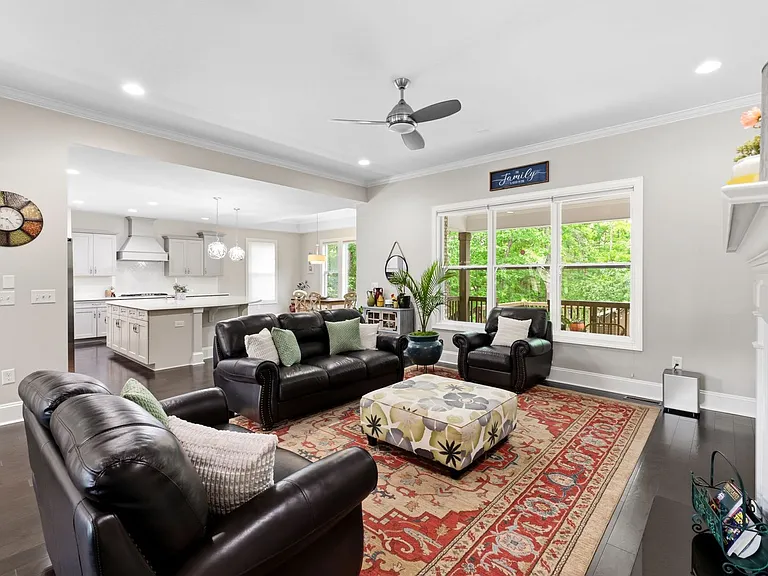 202 Tallow Tree Ct — Photo 11