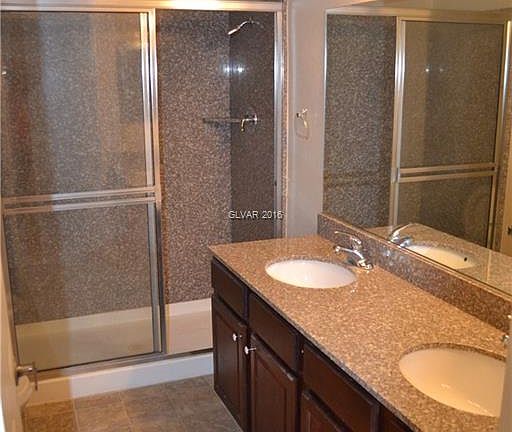 5th image of 511 Bass Dr Unit B