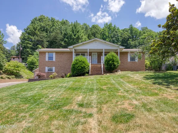 2008 Schaeffer Rd, Knoxville, TN 37932