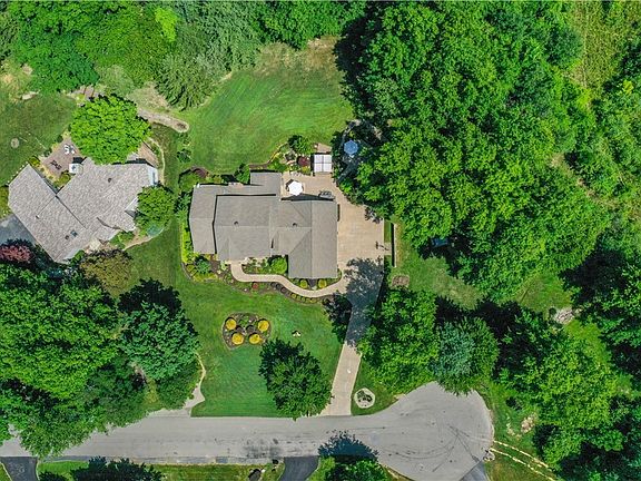 5th image of 5581 Kingwood Ln