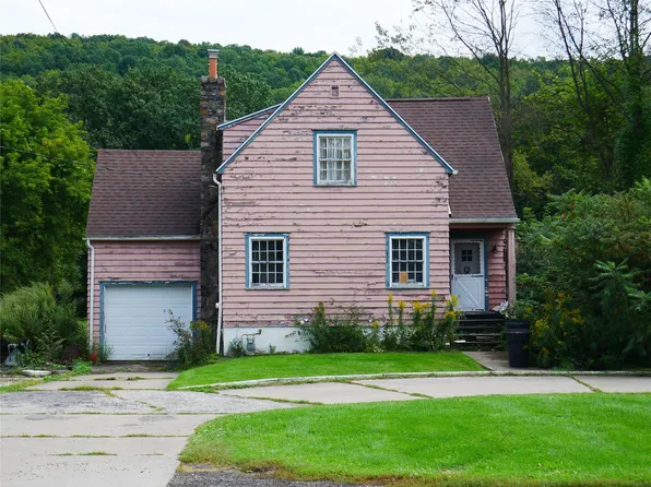 1452 Union Center Maine Hwy, Endicott, NY 13760
