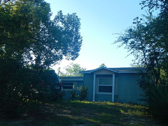3rd image of 1213 Lakecrest Dr