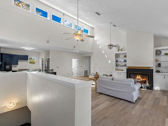 4th image of 16431 SW 120th Pl