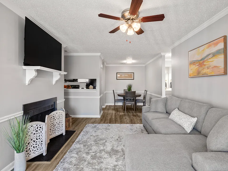 Blue Ridge Apartments