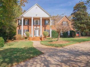 404 Willowbrook Dr, Spartanburg, SC 29301