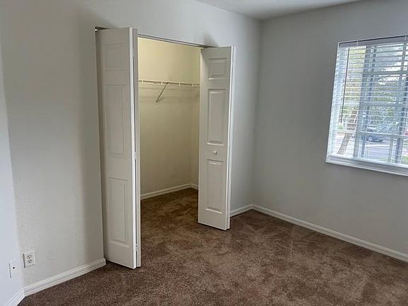 4th image of 8090 Pacific Beach Dr
