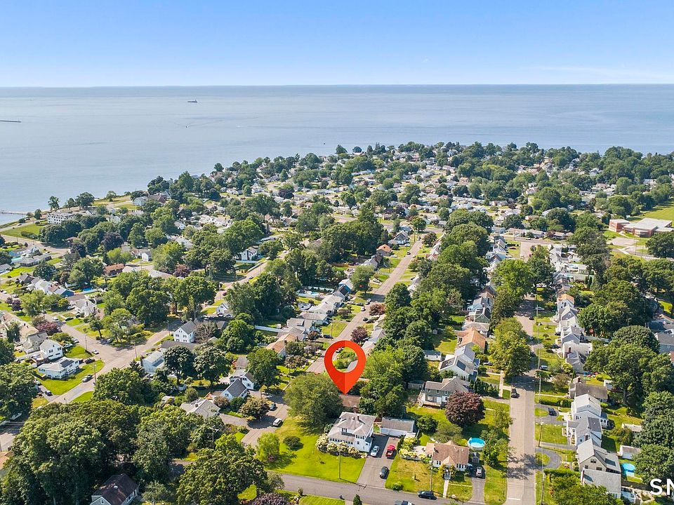 1st image of 122 Bellevue Avenue
