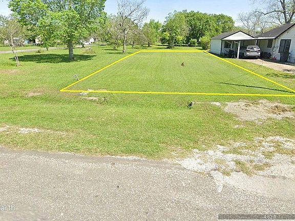 3rd image of 2805 Sims Ave