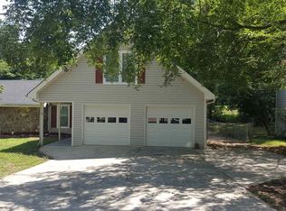 11088 Shannon Cir, Hampton, GA 30228