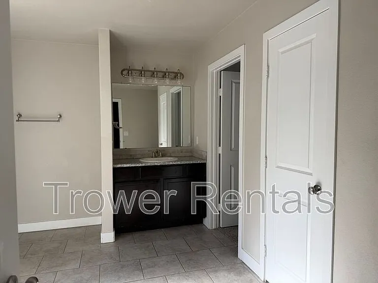 1205 Masquerade Blvd — Photo 24