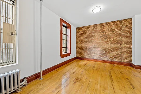 Rented by Compass | media 8