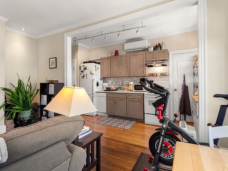 91 Perkins St #7 — Photo 7