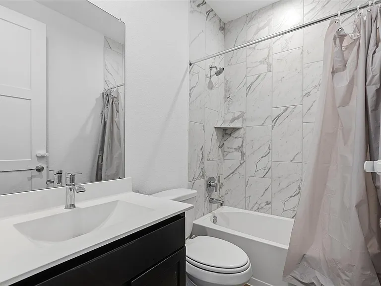 318 Springfield Terrace Dr — Photo 26