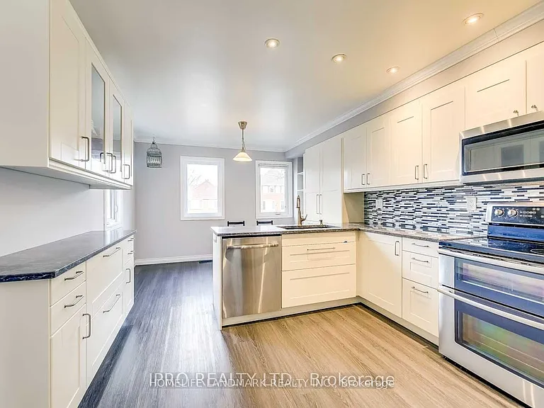 1109 Lindsay Dr — Photo 5