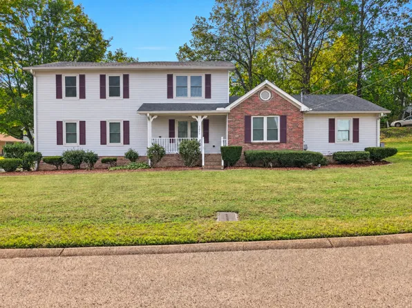 3077 Reelfoot Dr, Nashville, TN 37214