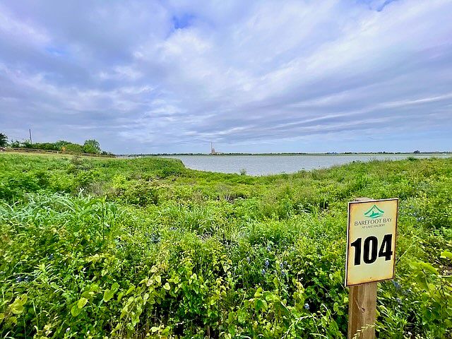 1st image of 104 Shoreside Dr