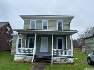 7 Maple Ave, Friendship, NY 14739