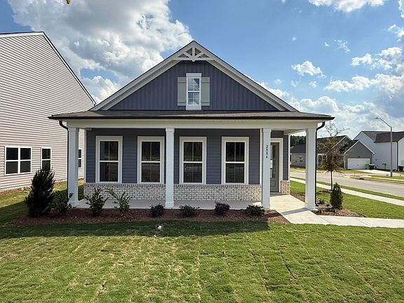 Exterior -Tones and clean lines feel quietly inviting.