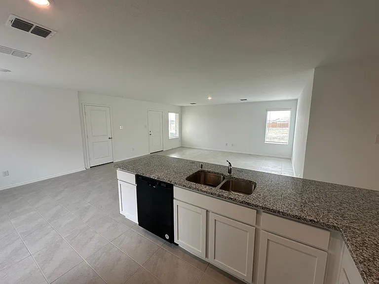 1569 Forge Pond Ln — Photo 11