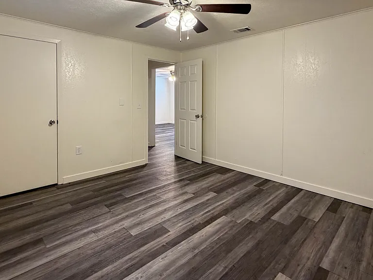 8109 Sanderson Ln #8109 — Photo 5