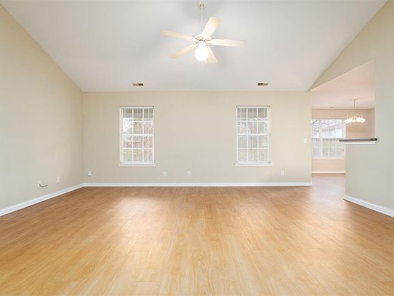 4th image of 4161 Liberty Point
