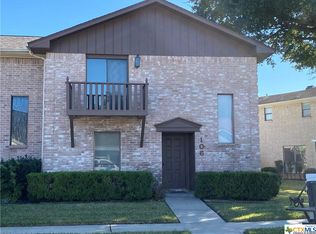 106 Kreekview Dr, Victoria, TX 77904