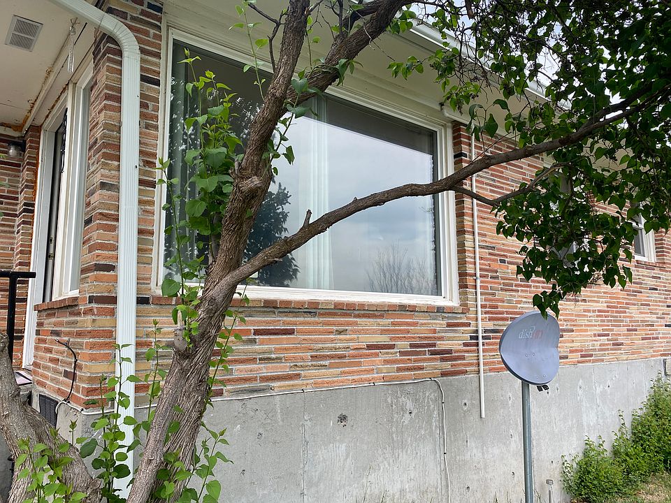 1st image of 620 NW 5th St